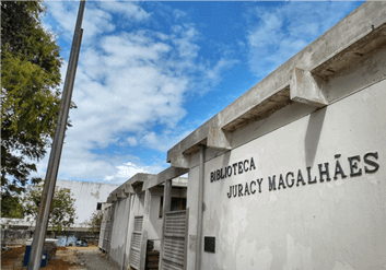 Biblioteca Juracy Magalhaes Rio vermelho